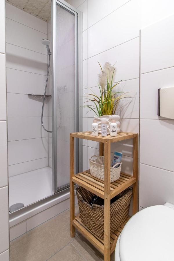 Modernes Apartment Im Gruenen I Balkon I Wlan I Stellplatz Schwarzenberg  Eksteriør billede